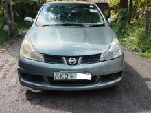 Nissan Wingroad 2000 Car
