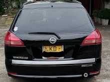 https://riyasewana.com/uploads/nissan-wingroad-2003-317033912412.jpg