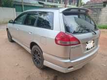 Nissan WINGROAD 2000 Car