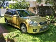 Nissan Wingroad 2004 Car