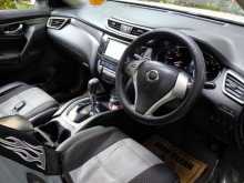https://riyasewana.com/uploads/nissan-x-tarl-11425504163.jpg