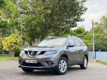 Nissan X-Trail Hybrid 2015 SUV