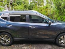 Nissan X-TrailHYBRID 2015 SUV
