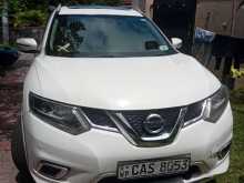 Nissan X-Trail 2015 SUV