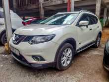 Nissan X-Trail 2016 SUV
