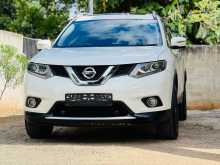Nissan X-TRAIL 2015 SUV