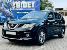 Nissan X-Trail 2015 SUV