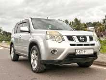 Nissan X-Trail 2012 SUV