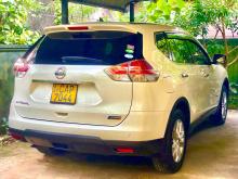 Nissan X-Trail 2015 SUV
