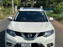 Nissan X-Trail 2015 SUV