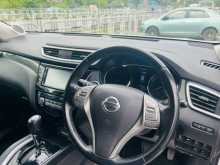 https://riyasewana.com/uploads/nissan-x-trail-16831184993.jpg