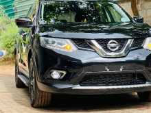 Nissan X-Trail 2015 SUV