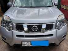 Nissan X-Trail 2013 SUV