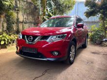 Nissan X-Trail 2015 SUV
