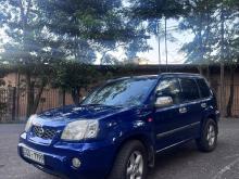 Nissan X-Trail 2002 SUV