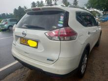 https://riyasewana.com/uploads/nissan-x-trail-197350417316.jpg