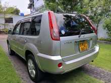 https://riyasewana.com/uploads/nissan-x-trail-2012-299521712294.jpg