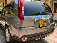 https://riyasewana.com/uploads/nissan-x-trail-2013-1522180712872.jpg