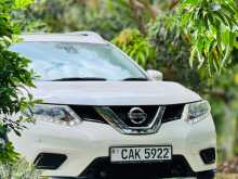 Nissan X-Trail 2015 SUV