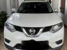 Nissan X-Trail 2015 SUV