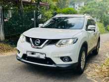 Nissan X-Trail 2015 SUV