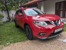 Nissan X-Trail 2015 SUV