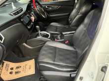 https://riyasewana.com/uploads/nissan-x-trail-2015-149435712442.jpg