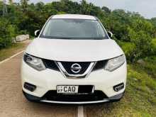 Nissan X-Trail 2015 SUV