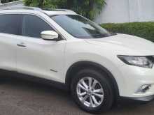 https://riyasewana.com/uploads/nissan-x-trail-2015-1515445812402.jpg
