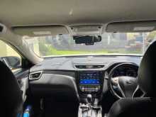https://riyasewana.com/uploads/nissan-x-trail-2015-1819425812673.jpg