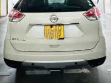 https://riyasewana.com/uploads/nissan-x-trail-2015-2210511912552.jpg
