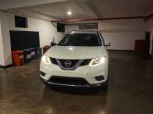 Nissan X-Trail 2015 SUV