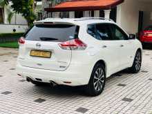https://riyasewana.com/uploads/nissan-x-trail-2015-2316003112584.jpg
