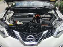 https://riyasewana.com/uploads/nissan-x-trail-2015-2517462212794.jpg
