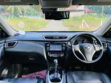 https://riyasewana.com/uploads/nissan-x-trail-2015-2818295212203.jpg