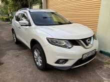 Nissan X-Trail 2015 SUV