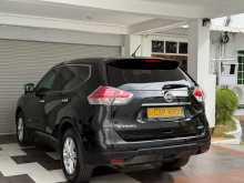 https://riyasewana.com/uploads/nissan-x-trail-2015-3116483112832.jpg
