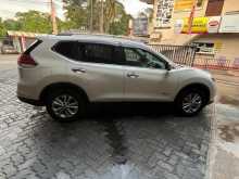 https://riyasewana.com/uploads/nissan-x-trail-2015-411241212724.jpg