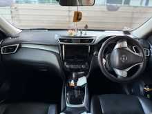 https://riyasewana.com/uploads/nissan-x-trail-2015-617392212523.jpg