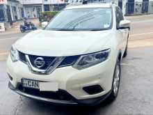 Nissan X-Trail 2015 SUV