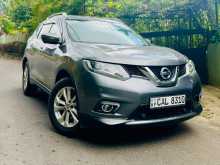 Nissan X-Trail 2015 SUV