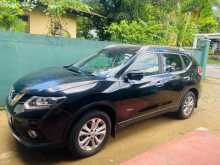 Nissan X-Trail 2015 SUV