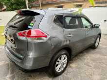 Nissan X-Trail 2016 SUV