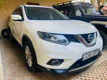 Nissan X-Trail 2016 SUV