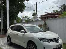 Nissan X-Trail 2016 SUV
