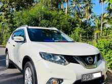 https://riyasewana.com/uploads/nissan-x-trail-2016-2013415112302.jpg