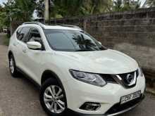 Nissan X-Trail 2015 SUV