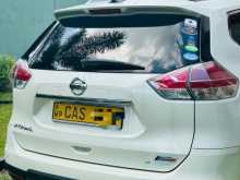 Nissan X-Trail 2016 SUV