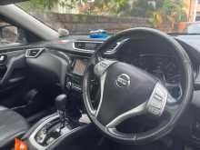https://riyasewana.com/uploads/nissan-x-trail-2016-210461812572.jpg