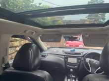 https://riyasewana.com/uploads/nissan-x-trail-2016-210461812693.jpg